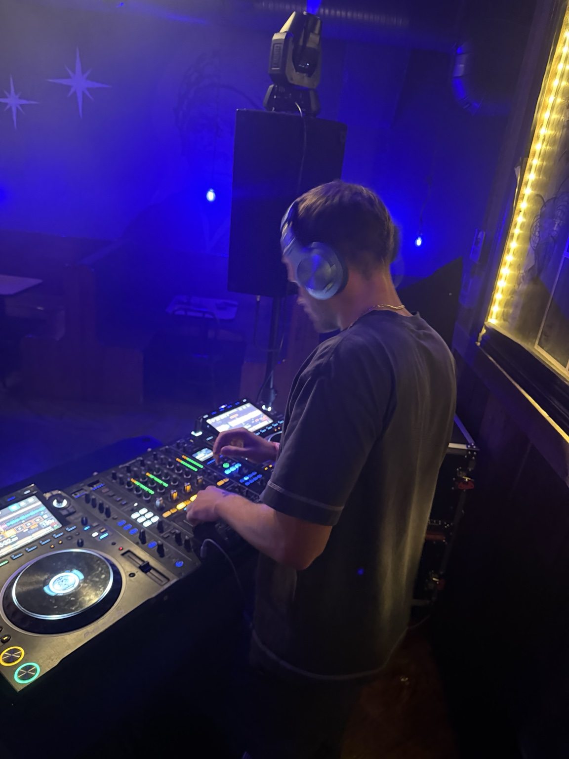 VATO actively mixing on club decks
